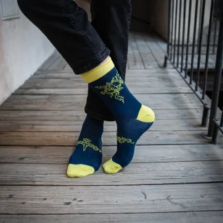 Socken Kingdom Come: Deliverance II - Hase mit Ornamenten