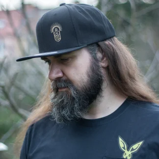 T-Shirt Kingdom Come: Deliverance II - Hase in der Tasche
